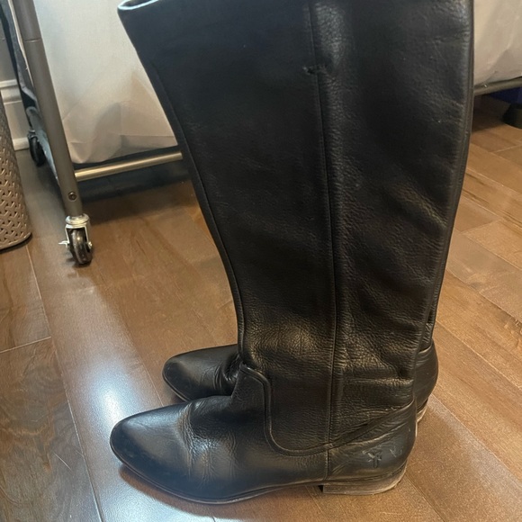 Frye Cindy Slouch pull on boot in black leather size 7.5 - Picture 2 of 7
